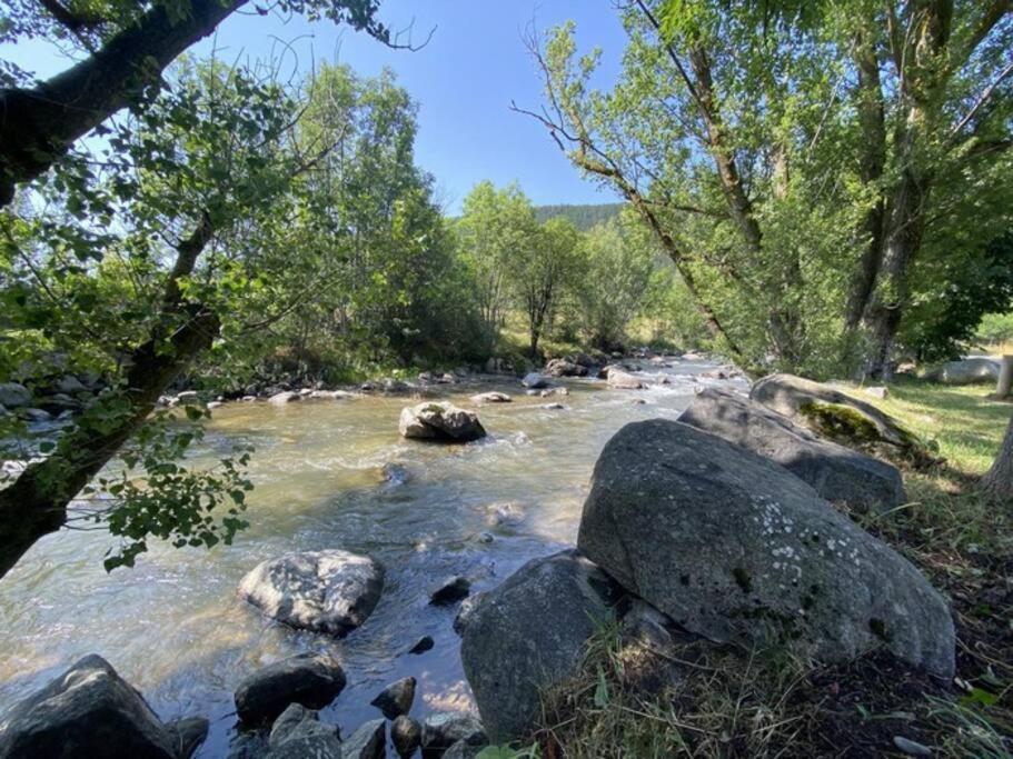 Precioso Apartamento Con Jardin Privado A 4 Km De Puigcerda Enveitg Eksteriør bilde